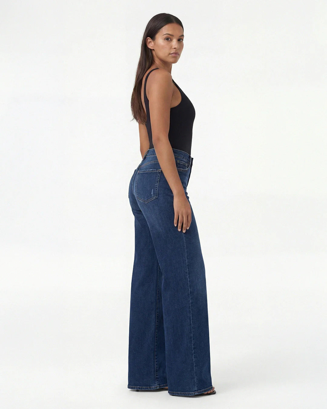 SilkyShape™ BBL Wide Leg Jeans Mid Waist
